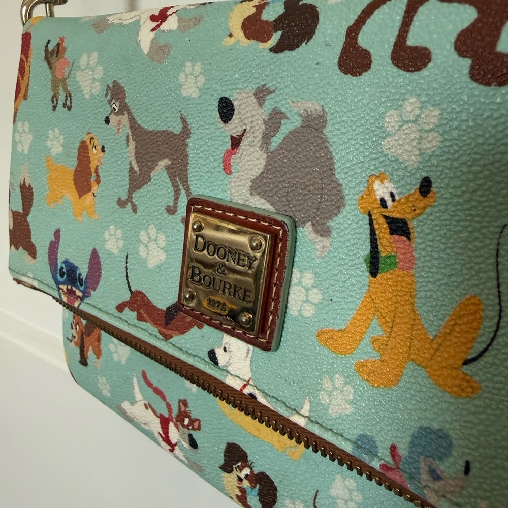 Disney dogs Dooney & Bourke purse - Picture 4 of 11